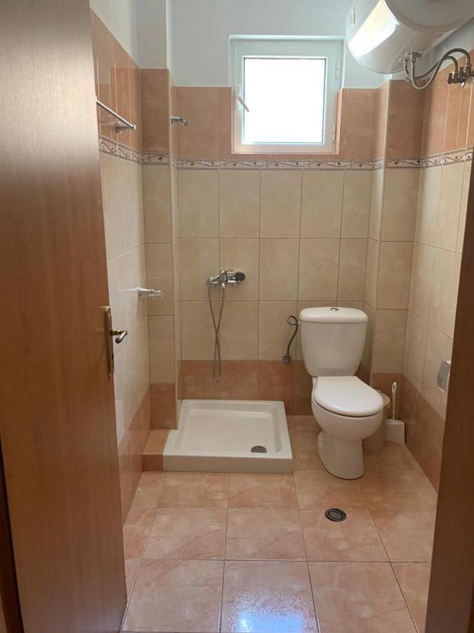 Rezidenca E Kalter Apartments Саранде Екстериор снимка