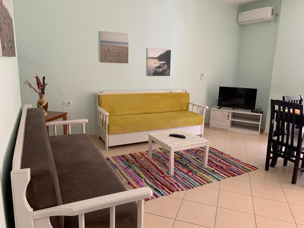 Rezidenca E Kalter Apartments Саранде Екстериор снимка